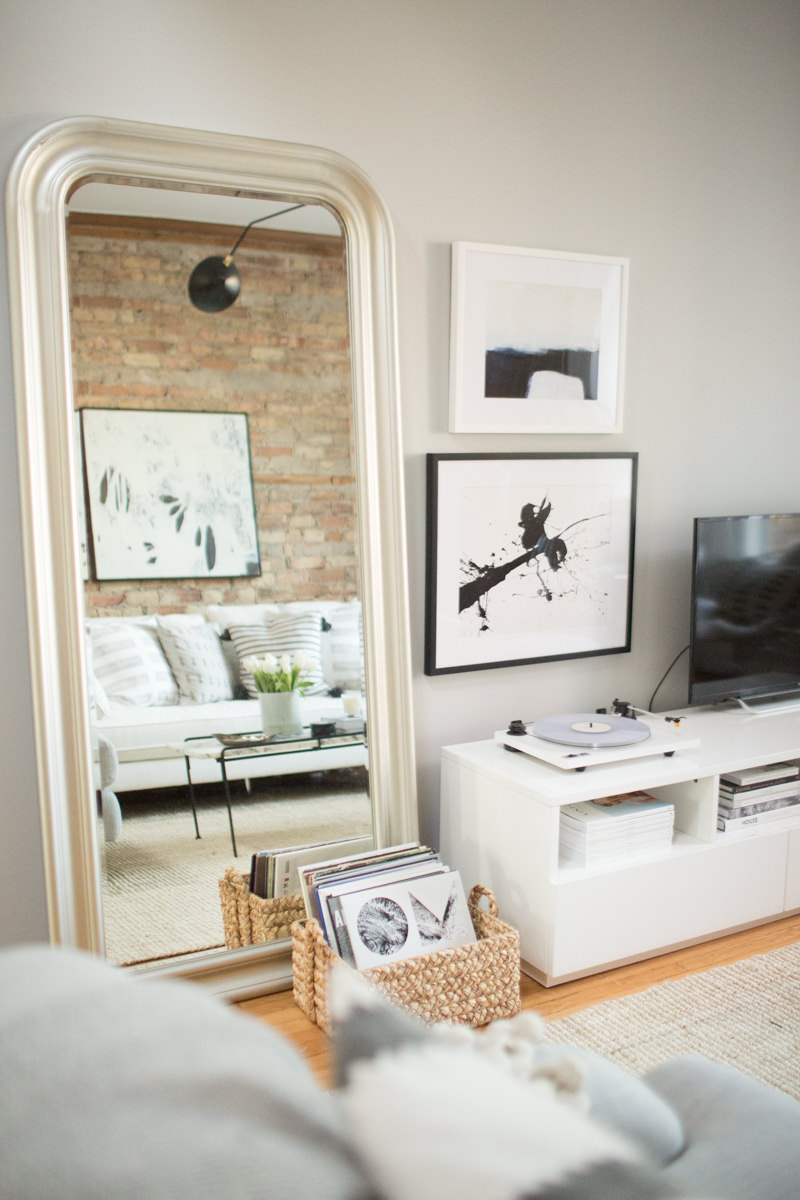 theeverygirl-danielle-moss-home-tour-chicago-WEB-95