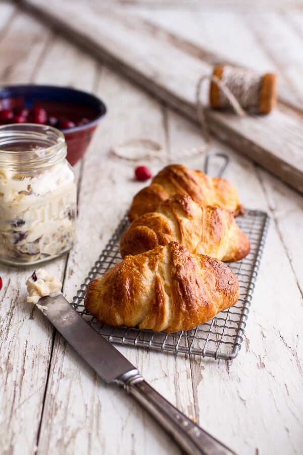 easier-homemade-extra-flaky-homemade-crescent-rolls-51