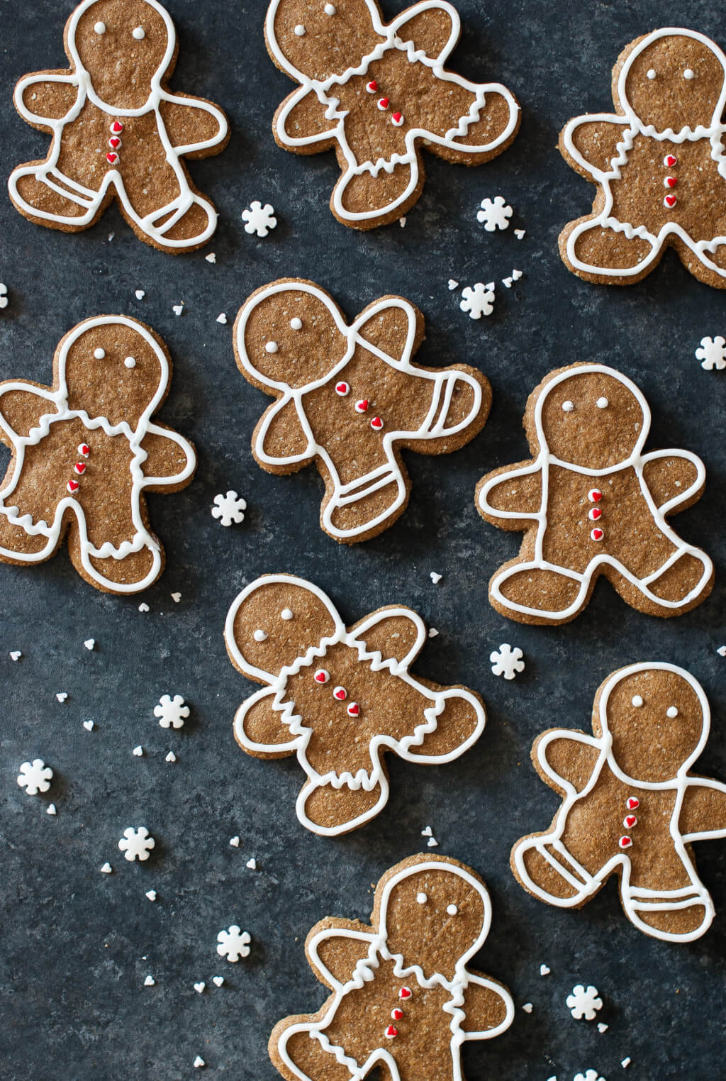 paleo-gingerbread-cookies-1-1024x1524
