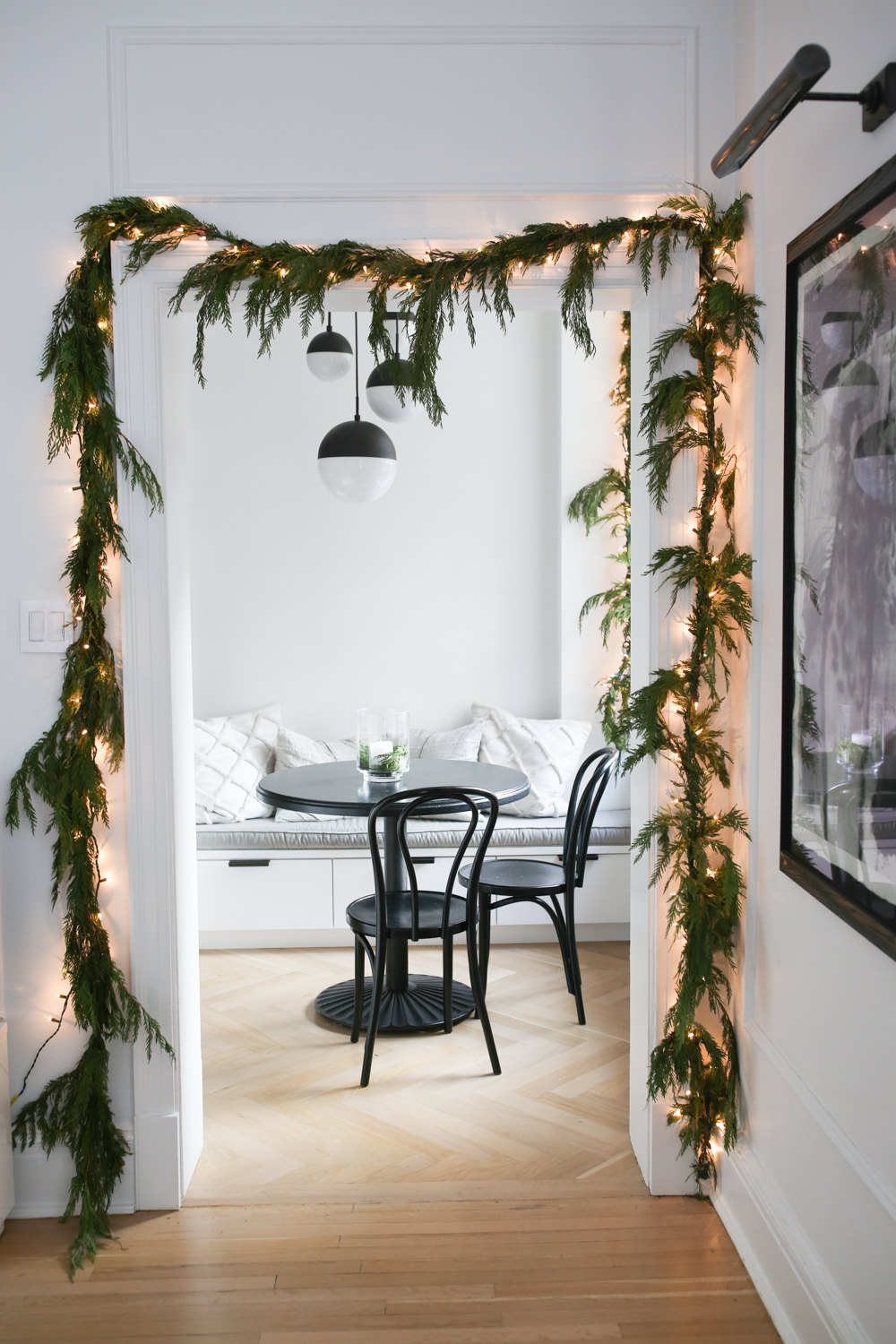 How To Hang Garland Around Front Door Outside at Jennifer Henricks blog