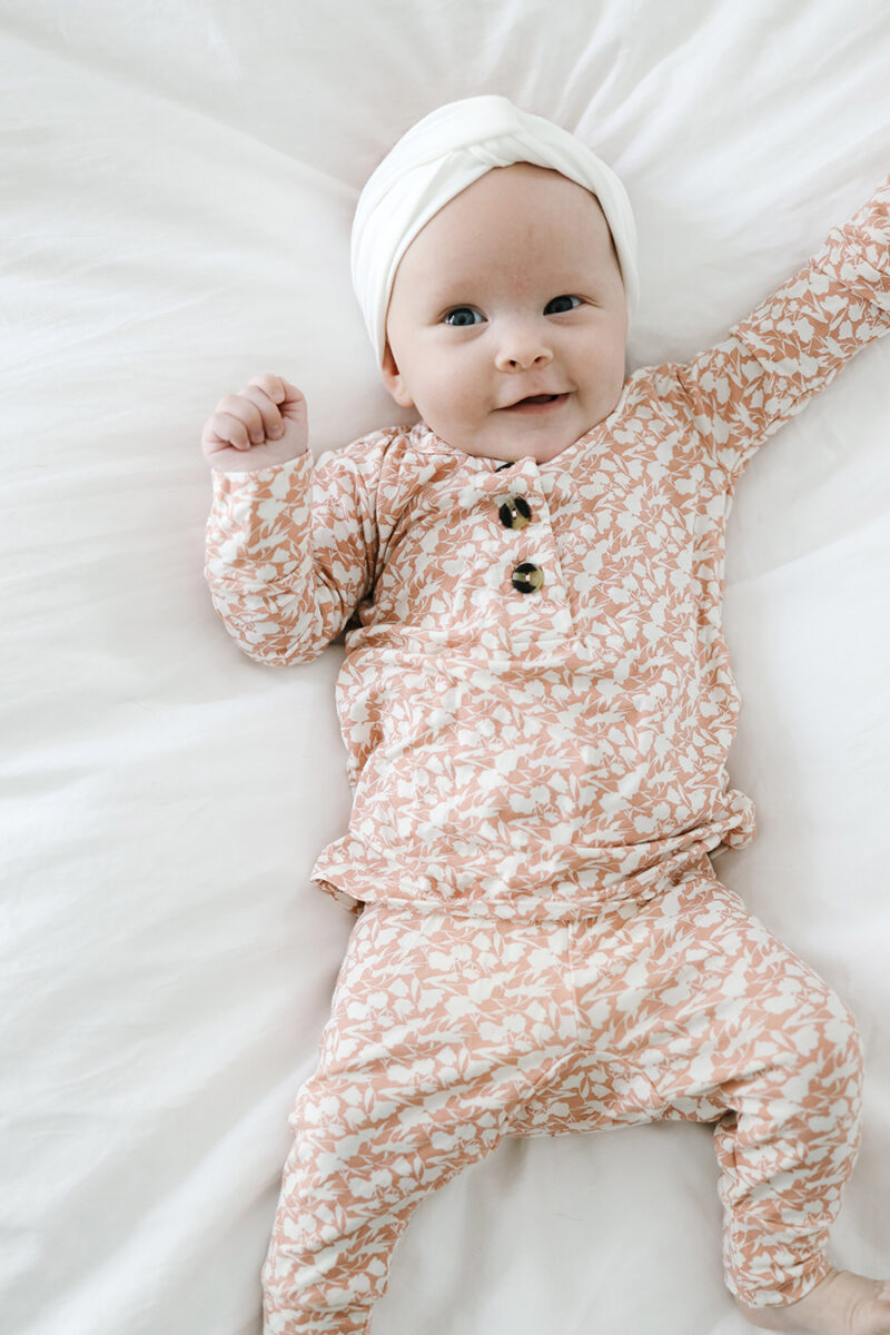 Newborn Baby Essentials – List of Things You Need to Buy