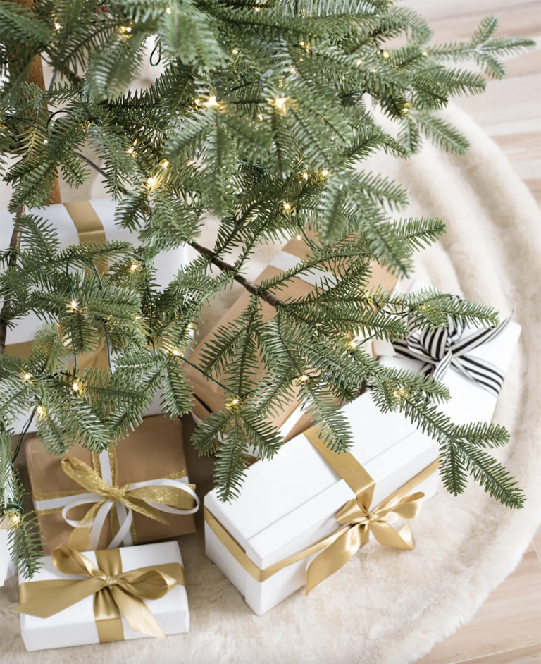 The Best Artificial Greenery for The Holidays